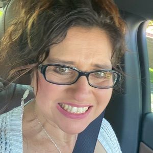 Meet your Posher, Serena